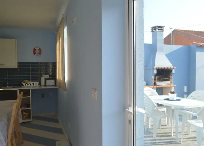 度假居 Yellow Door